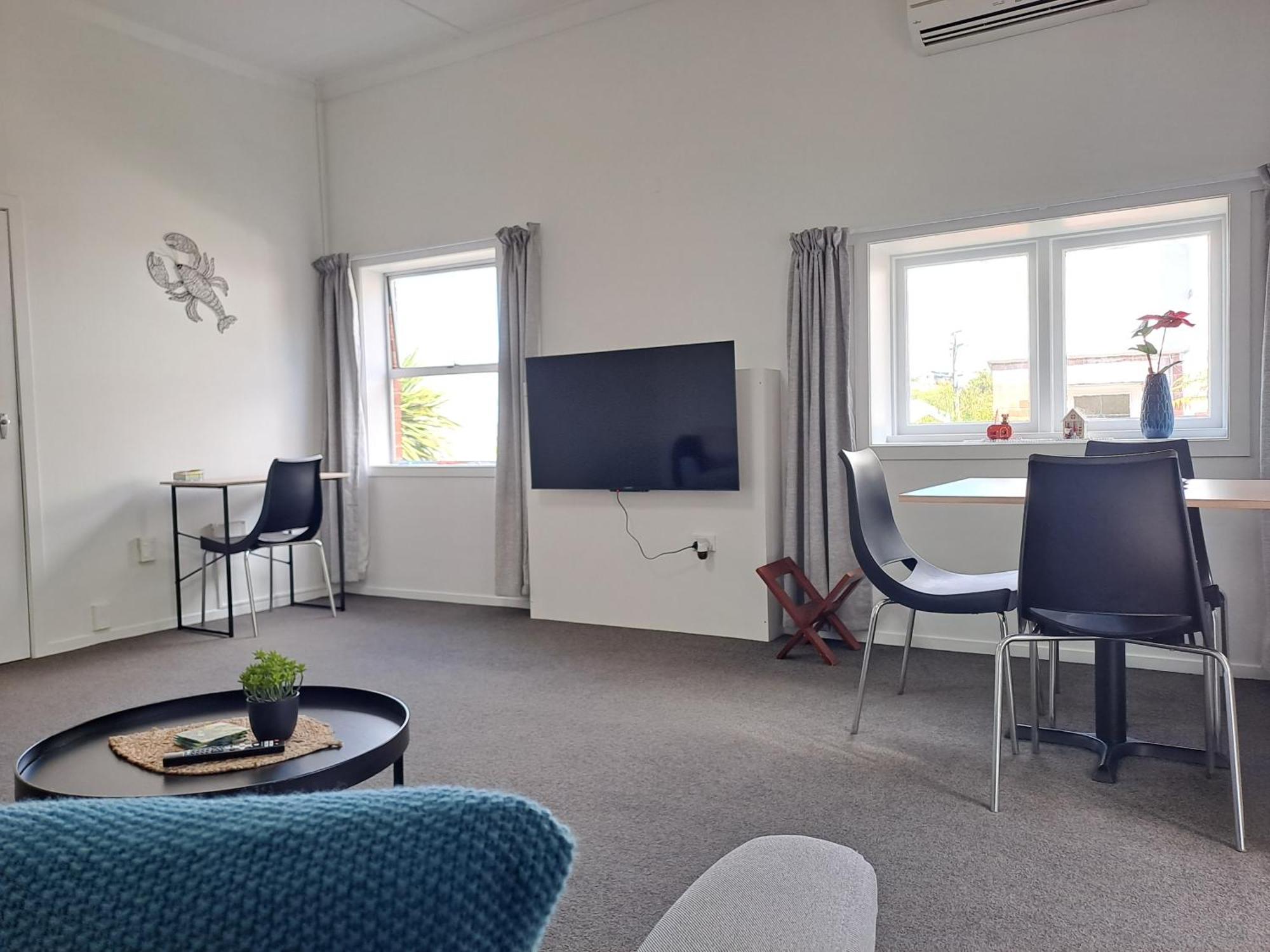 St Clair Apartment - 1 Bedroom ダニーデン エクステリア 写真